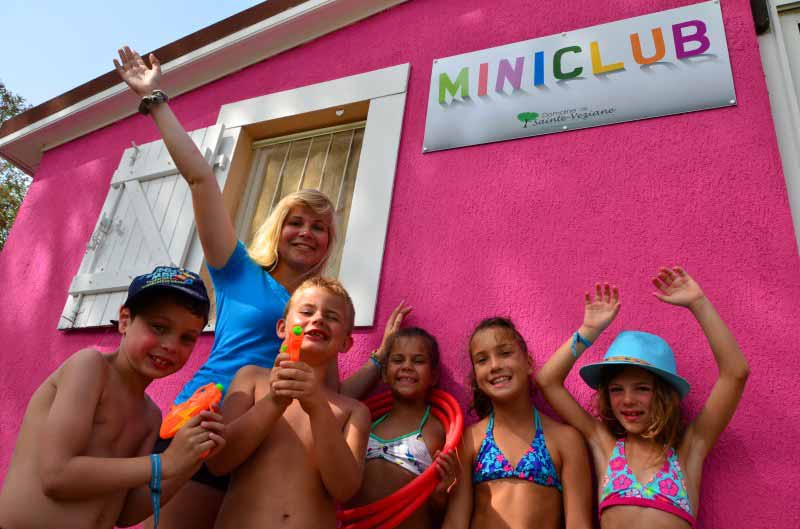 mini-club